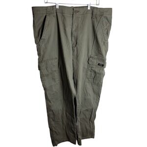 NWOT Mens Wrangler Authetics Camo 40x30‎